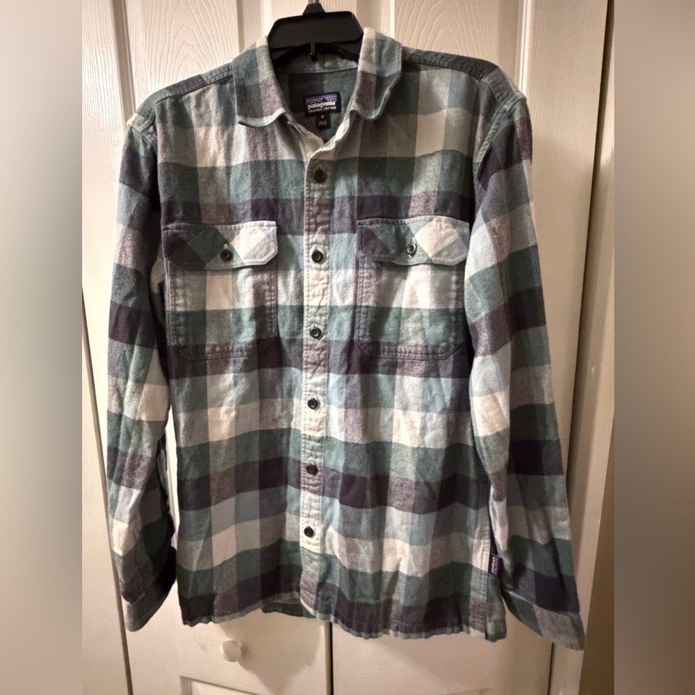 Patagonia Organic Cotton Plaid Shirt - Green Gray and Blue
